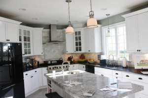 custom-home-kitchen